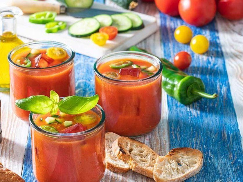 9 recetas con pepino frescas y refrescantes para los días de calor
